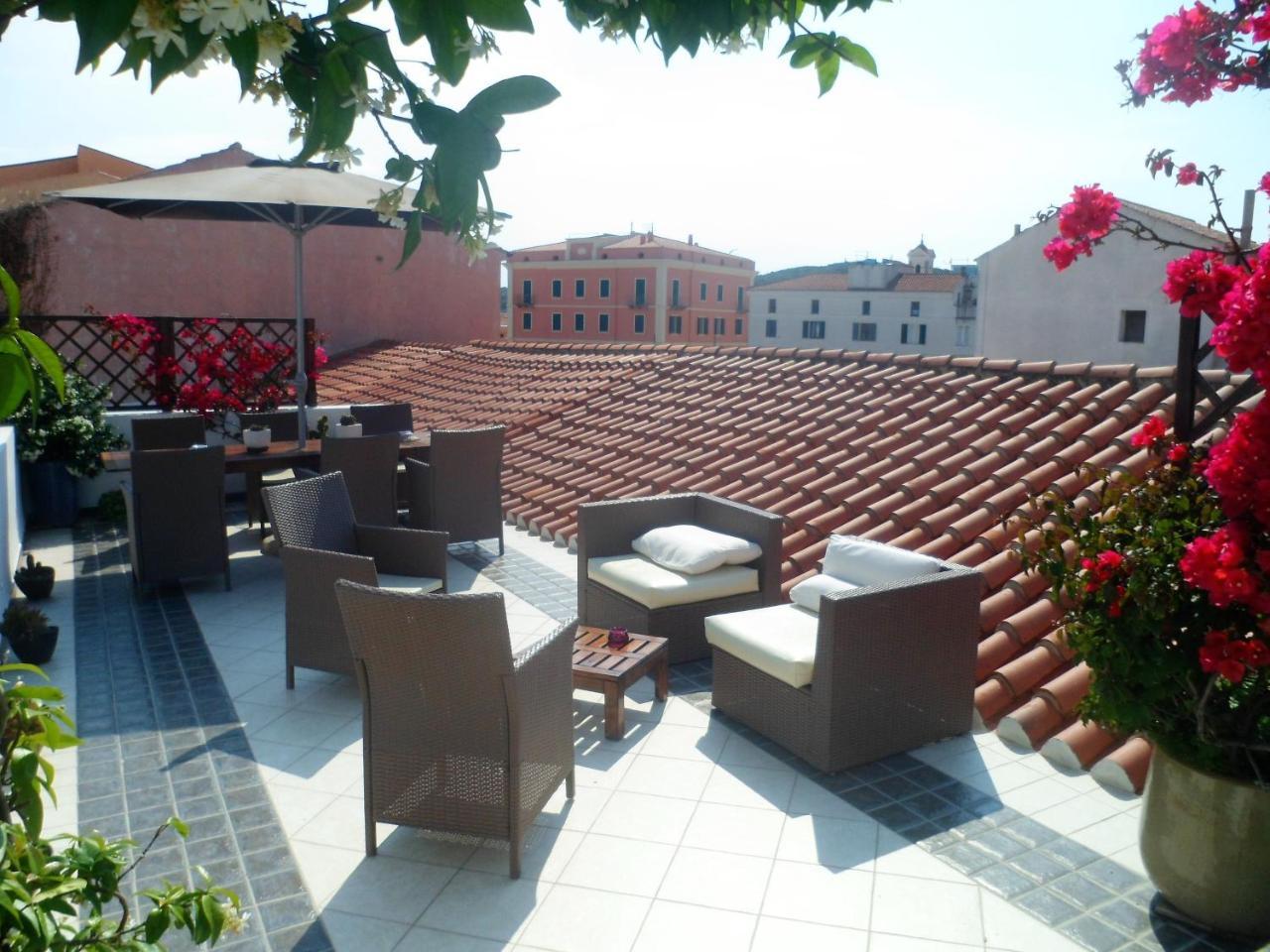 Domus De Janas Bed and Breakfast Santa Teresa Gallura Buitenkant foto